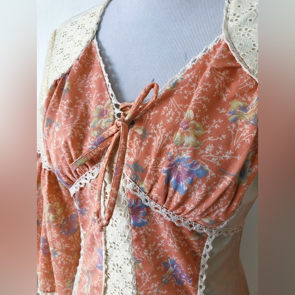 Vintage 60s 70s Prairie Mini Dress / Renaissance Revival Bell Sleeve Mini Dress - Picture 4 of 12